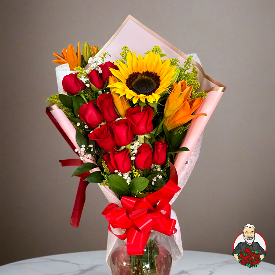 Ramillete con Rosas, Girasol y Lirios