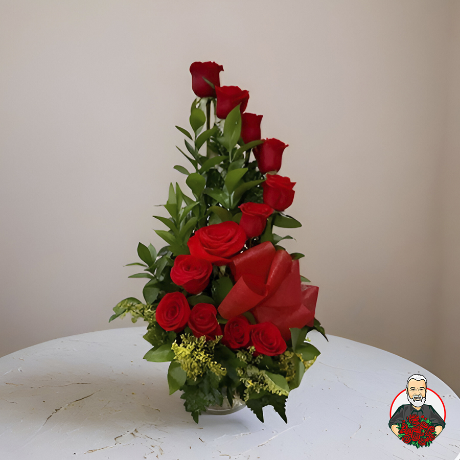 Arreglo Floral en Espiral con Rosas