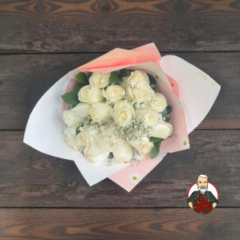 Bouquet con 12 Rosas Blancas
